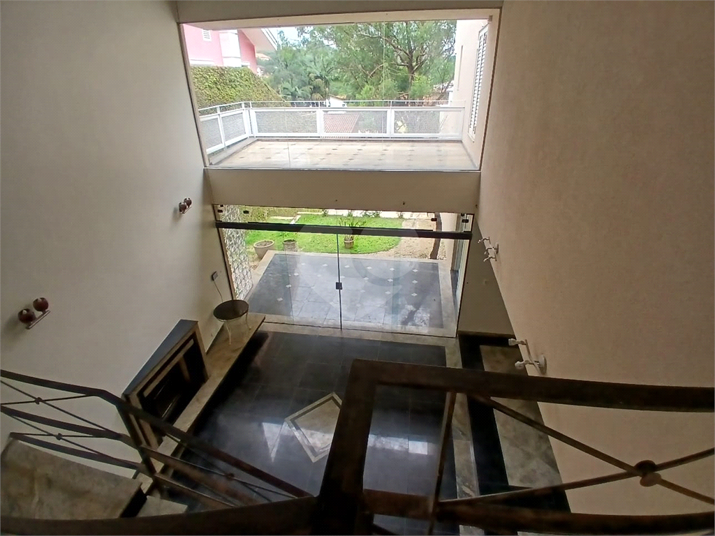 Desfrute de um lar completo 3 suítes no City América !!!