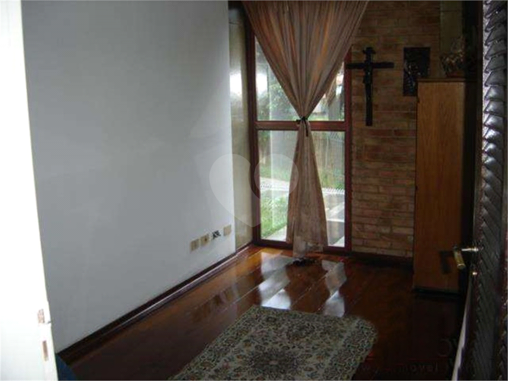 Excelente casa no bairro Parque Novo Mundo 4 dormitórios sendo 1 suite
