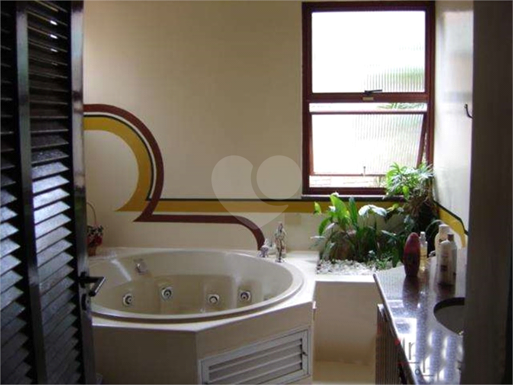 Excelente casa no bairro Parque Novo Mundo 4 dormitórios sendo 1 suite