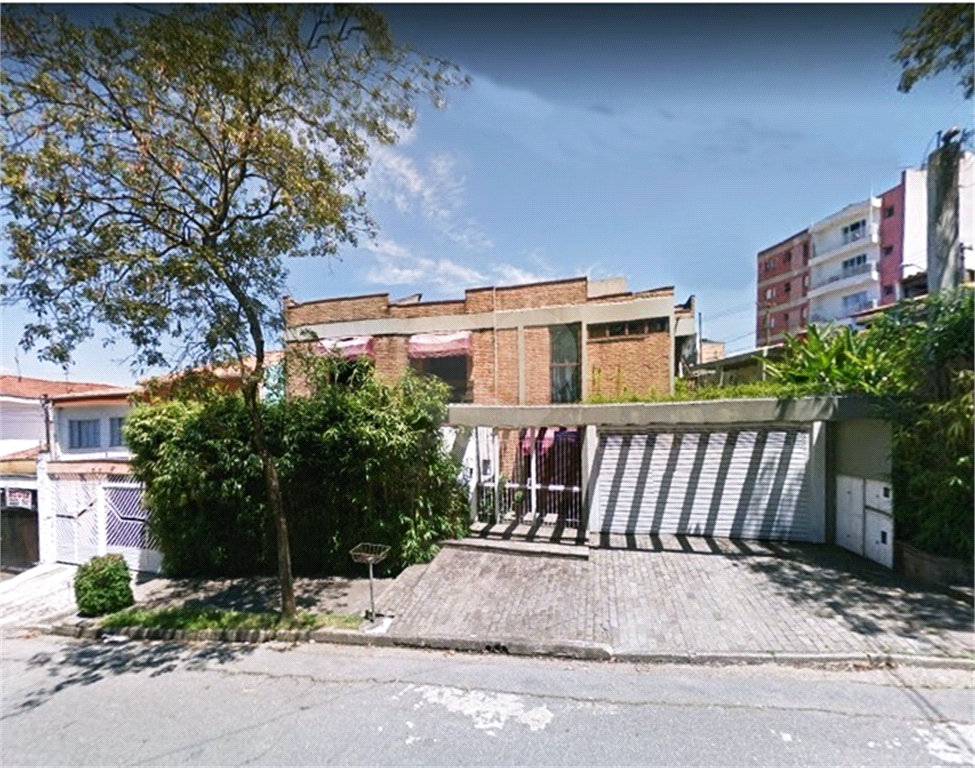 Excelente casa no bairro Parque Novo Mundo 4 dormitórios sendo 1 suite