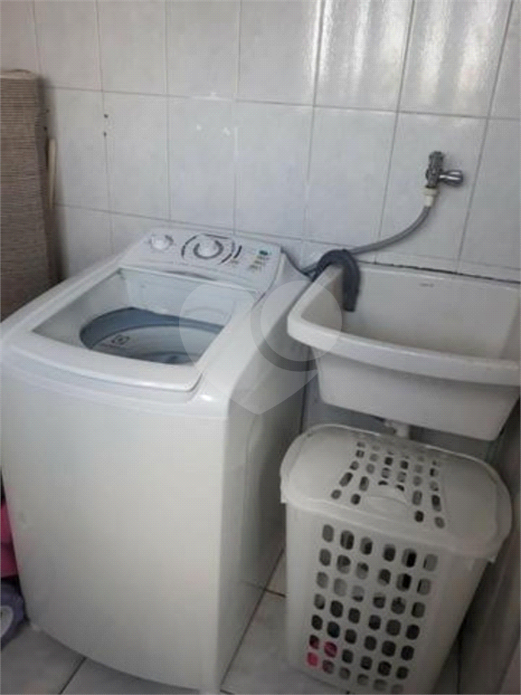 Apartamento em Jardim Santa Emília