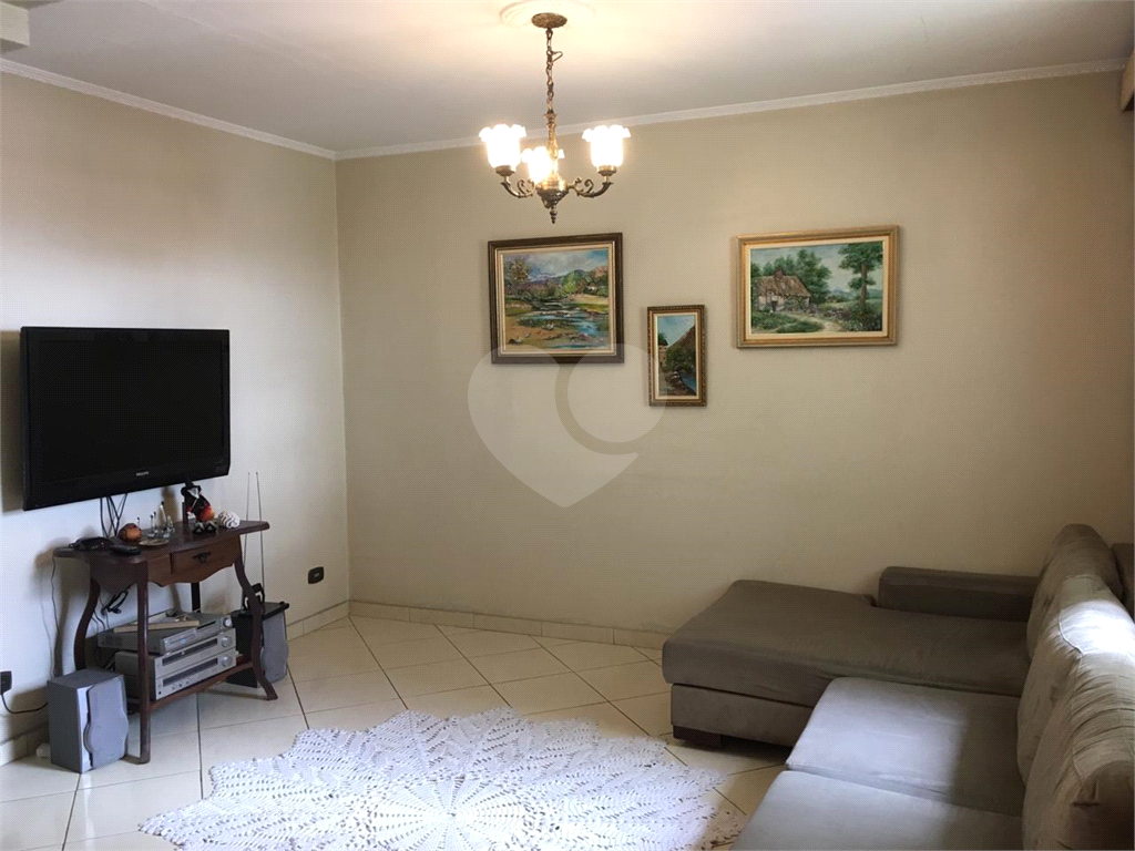 CASA em LIMÃO