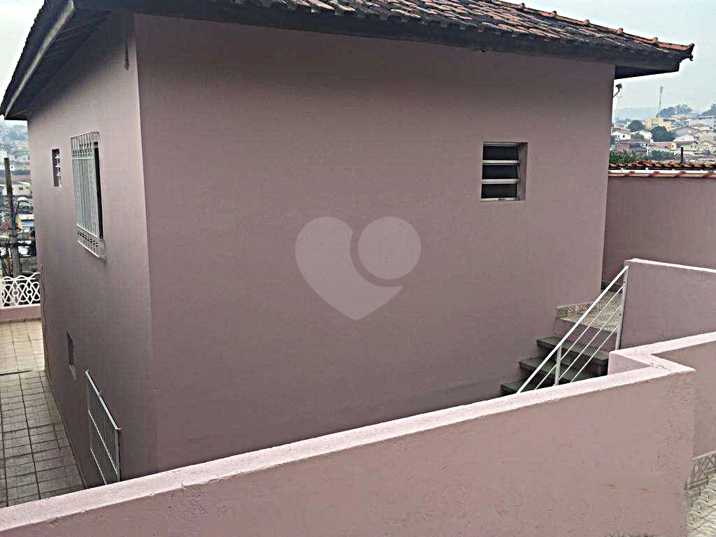 Sobrado no Mandaqui com 2 suítes e mais edícula. Ao lado Hiper Center Andorinha 