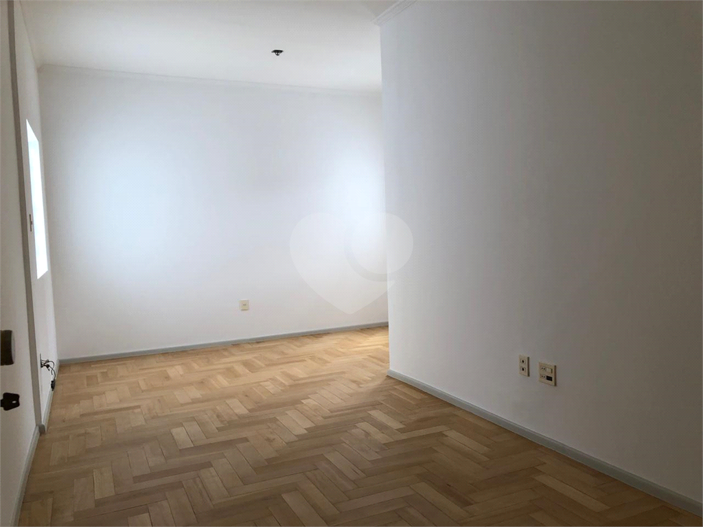 Sobrado à venda com 4 quartos, 250m² - Foto 84