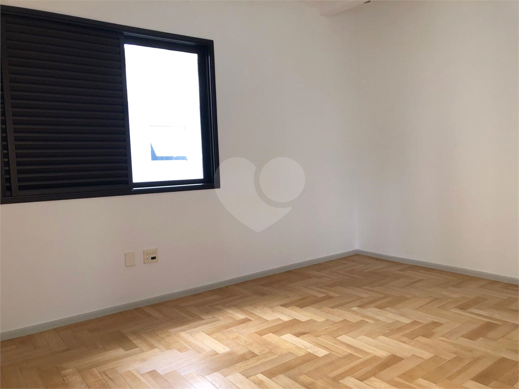 Sobrado à venda com 4 quartos, 250m² - Foto 85