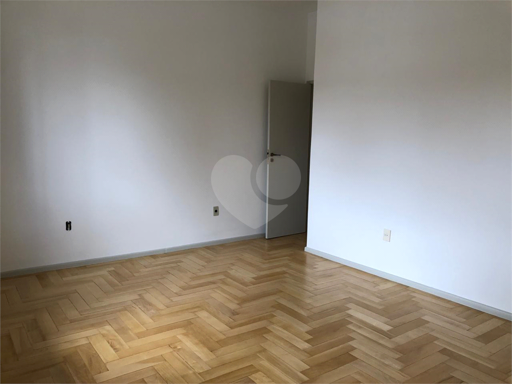 Sobrado à venda com 4 quartos, 250m² - Foto 68