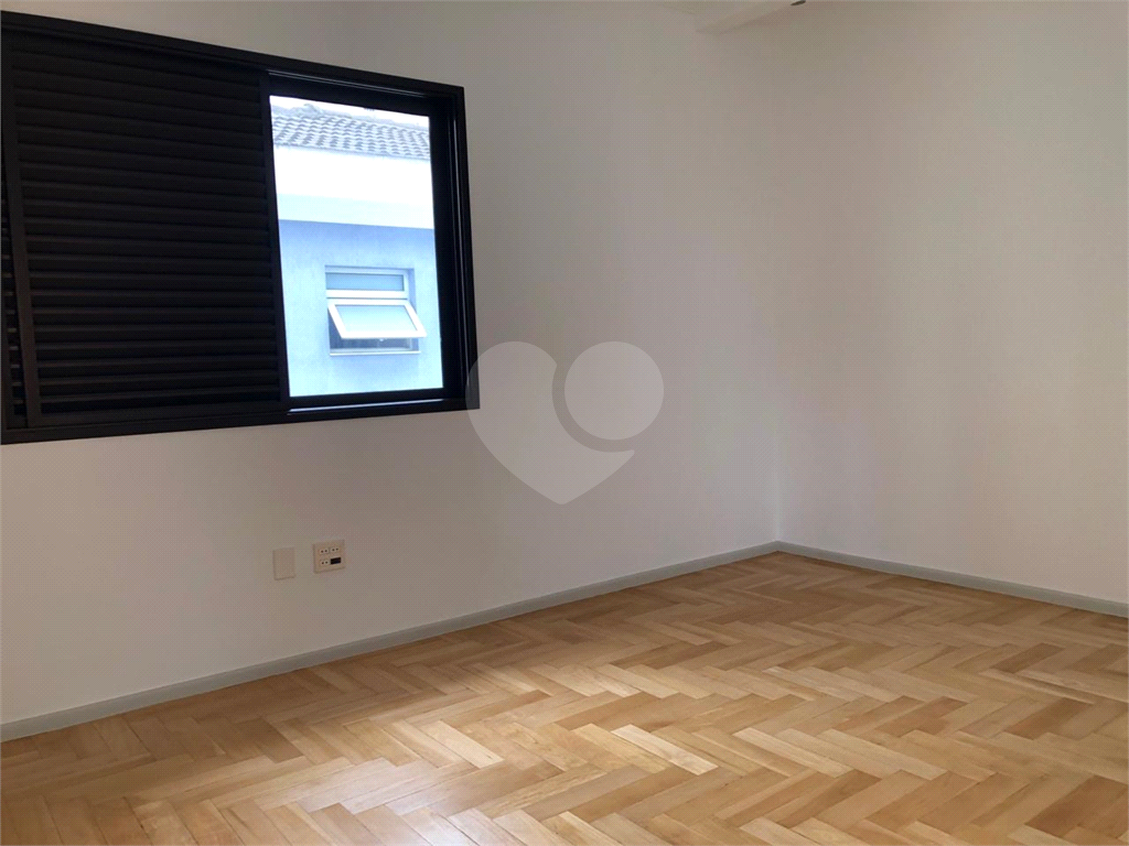 Sobrado à venda com 4 quartos, 250m² - Foto 86