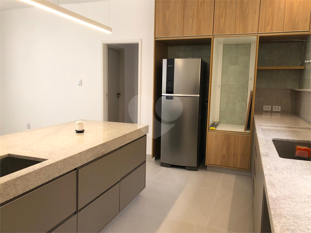 Sobrado à venda com 4 quartos, 250m² - Foto 25