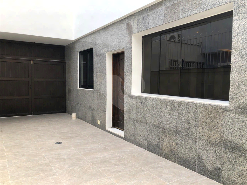 Sobrado à venda com 4 quartos, 250m² - Foto 38