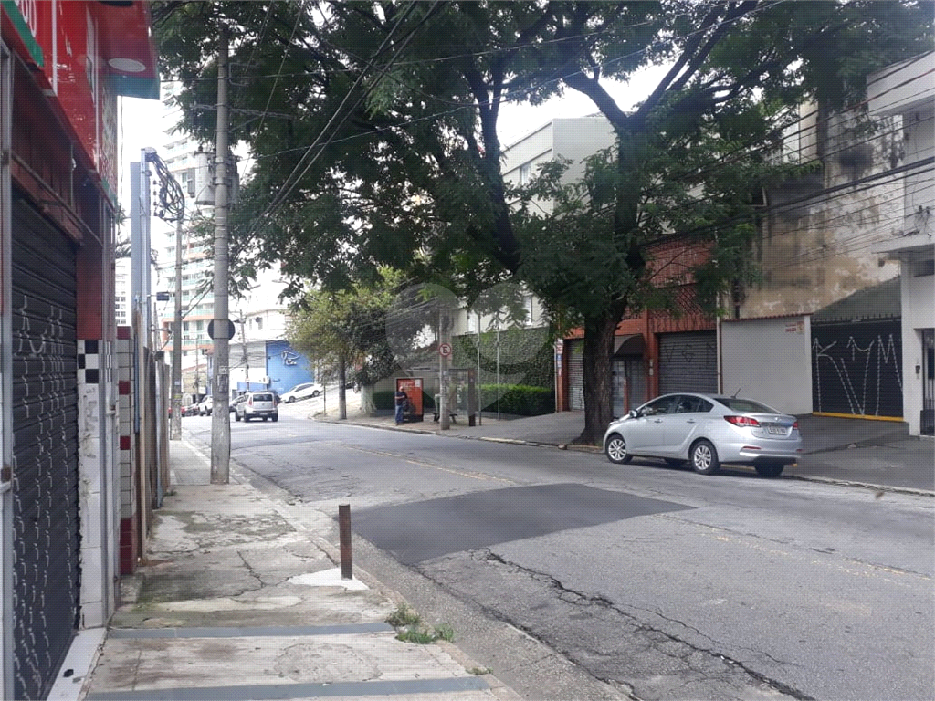 CASA COM 3 MORADIAS A VENDA NO BAIRRO DE SANTANA - TERRENO 330 M2