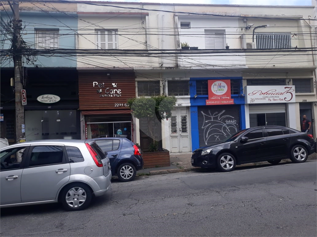 CASA COM 3 MORADIAS A VENDA NO BAIRRO DE SANTANA - TERRENO 330 M2