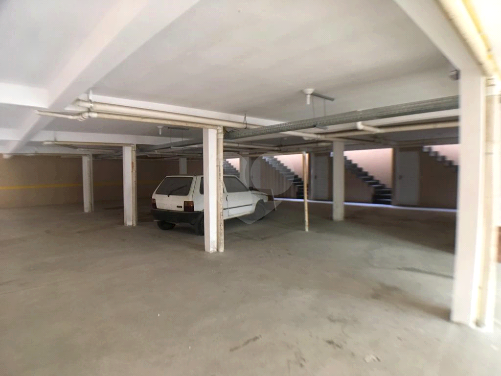 Casa em condomínio nova