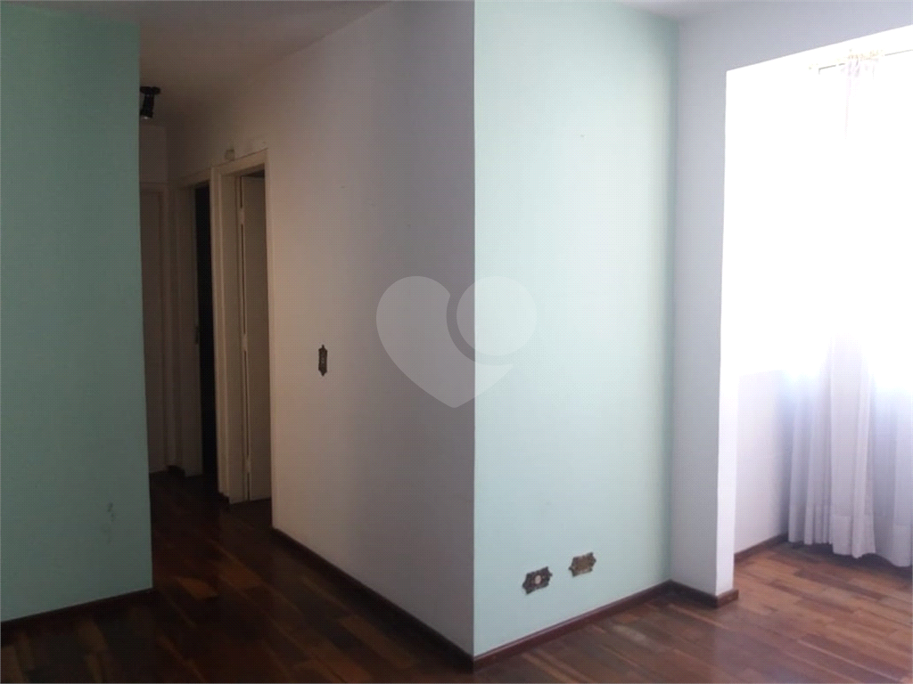 Apartamento à venda com 2 quartos, 55m² - Foto 2