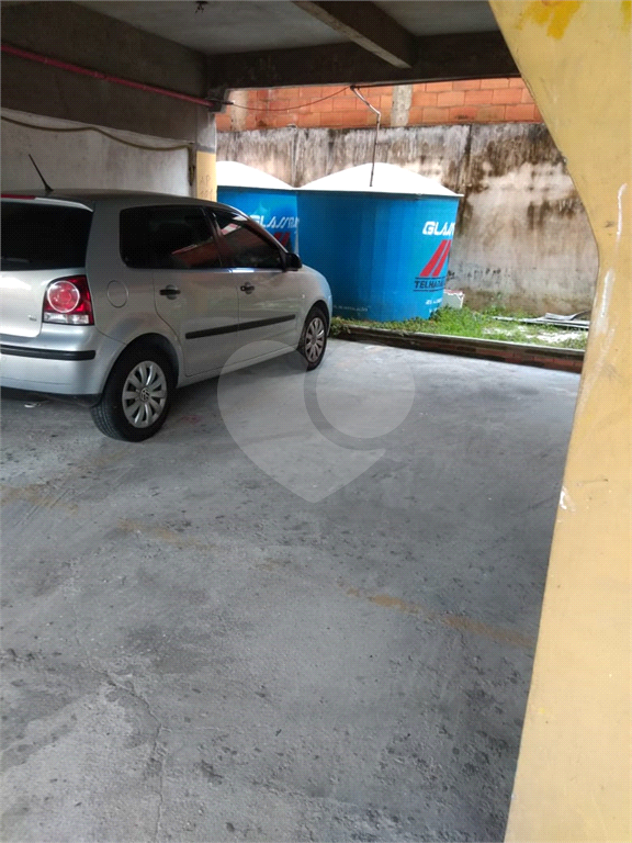 Vendo Prédio de Apartamentos com renda  em Pirituba