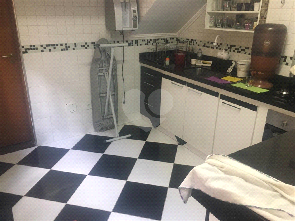 Sobrado a 110 metros do metro Jd São Paulo