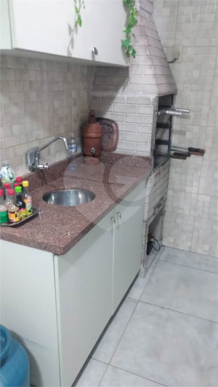 APARTAMENTO em CASA VERDE