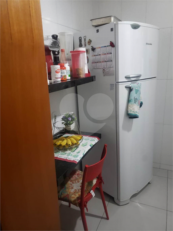 APARTAMENTO em CASA VERDE