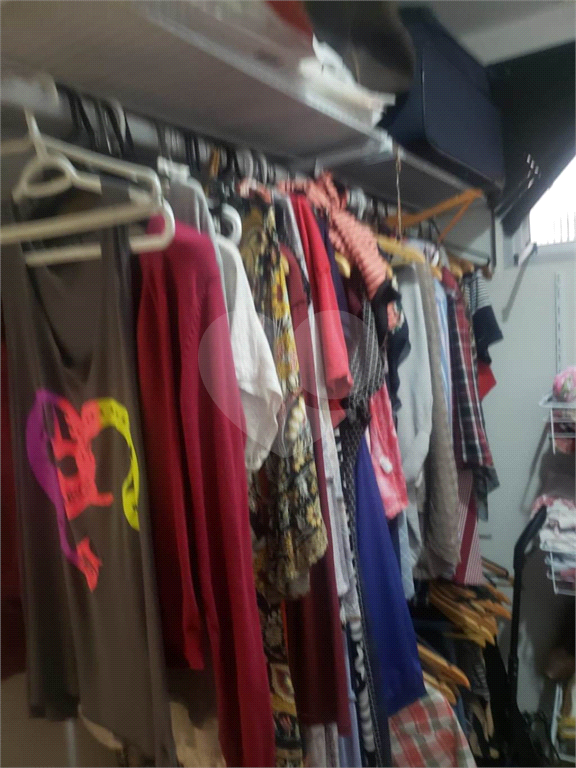 APARTAMENTO em CASA VERDE