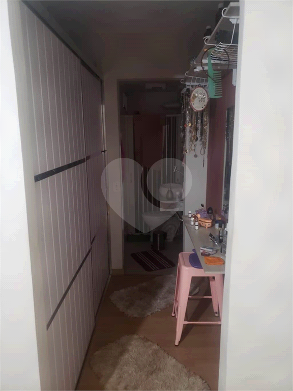 APARTAMENTO em CASA VERDE