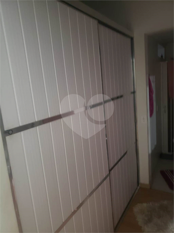 APARTAMENTO em CASA VERDE