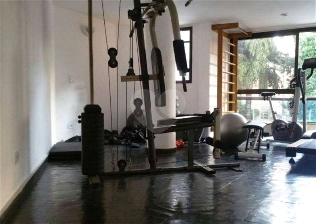 Apartamento em Cambuci