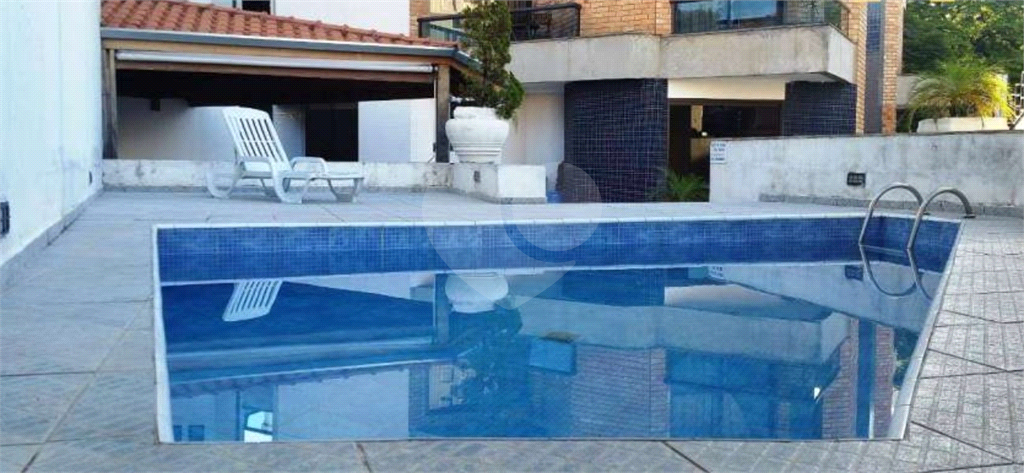 Apartamento em Cambuci