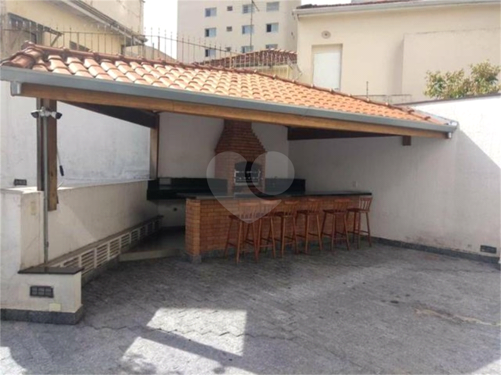 Apartamento em Cambuci