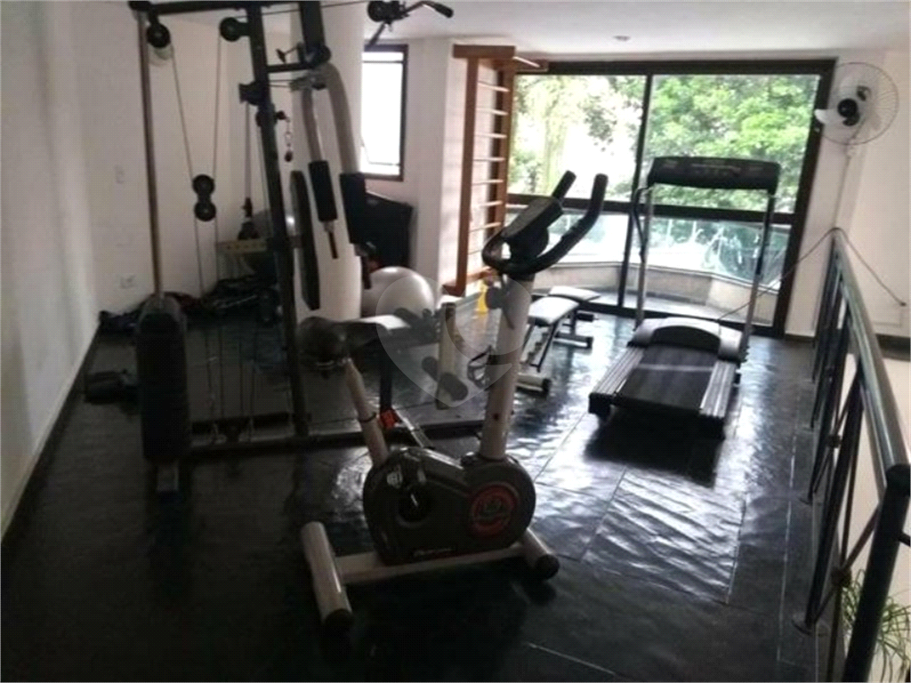 Apartamento em Cambuci