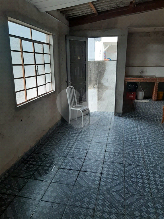 Terreno no bairro do Jaçana com 4 imóveis 10 minutos para o Metrô.