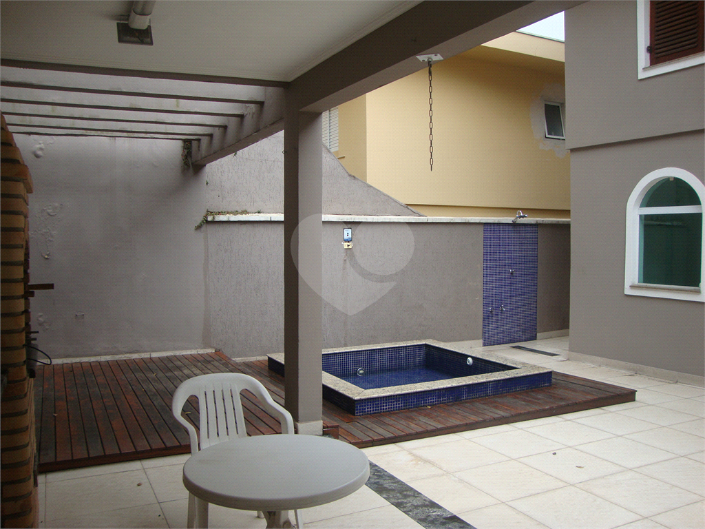 Linda casa de alto padrão no Jardim França