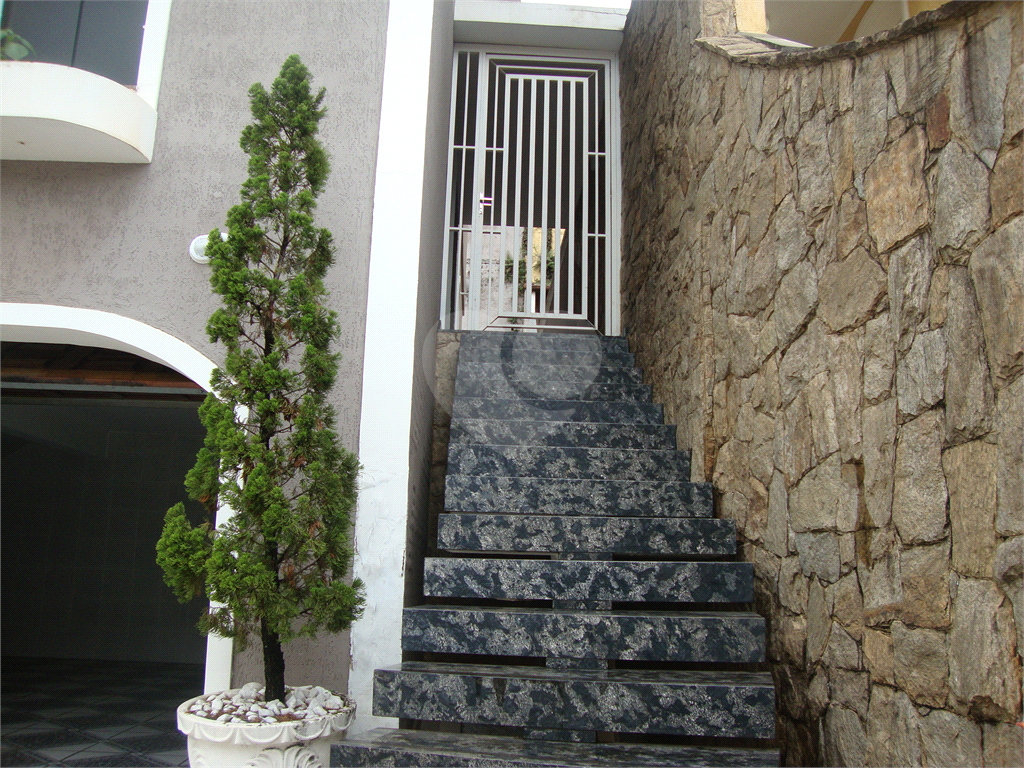Linda casa de alto padrão no Jardim França