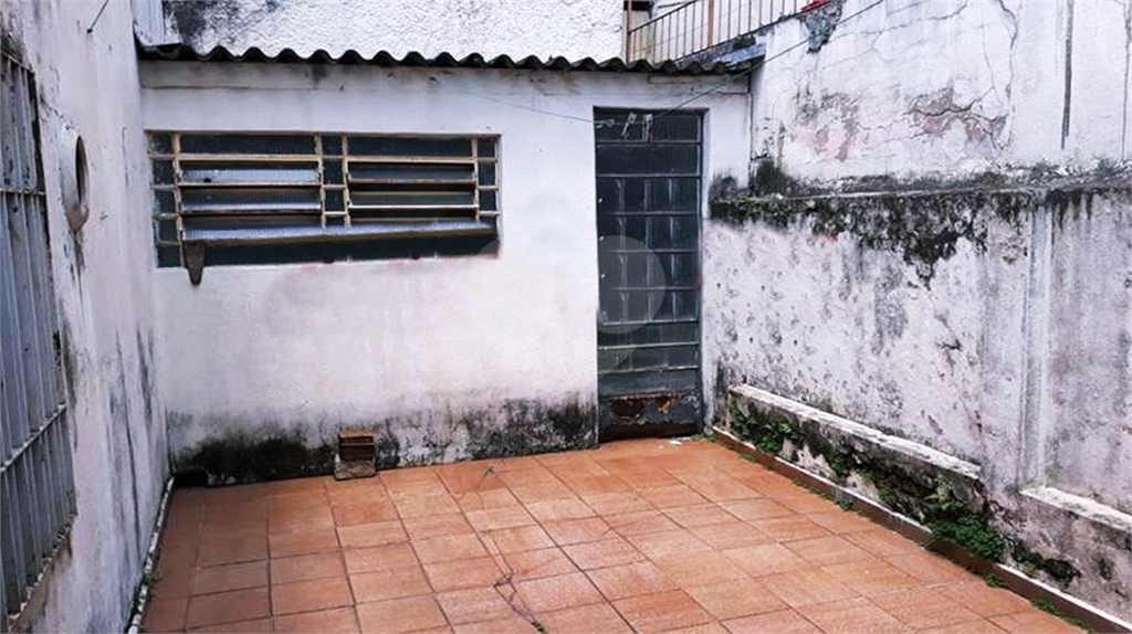 Sobrado no bairro da Casa Verde com 8 vagas de garagem