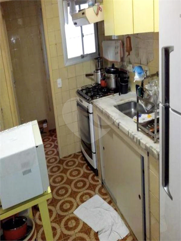 Apartamento na joaquim antunes