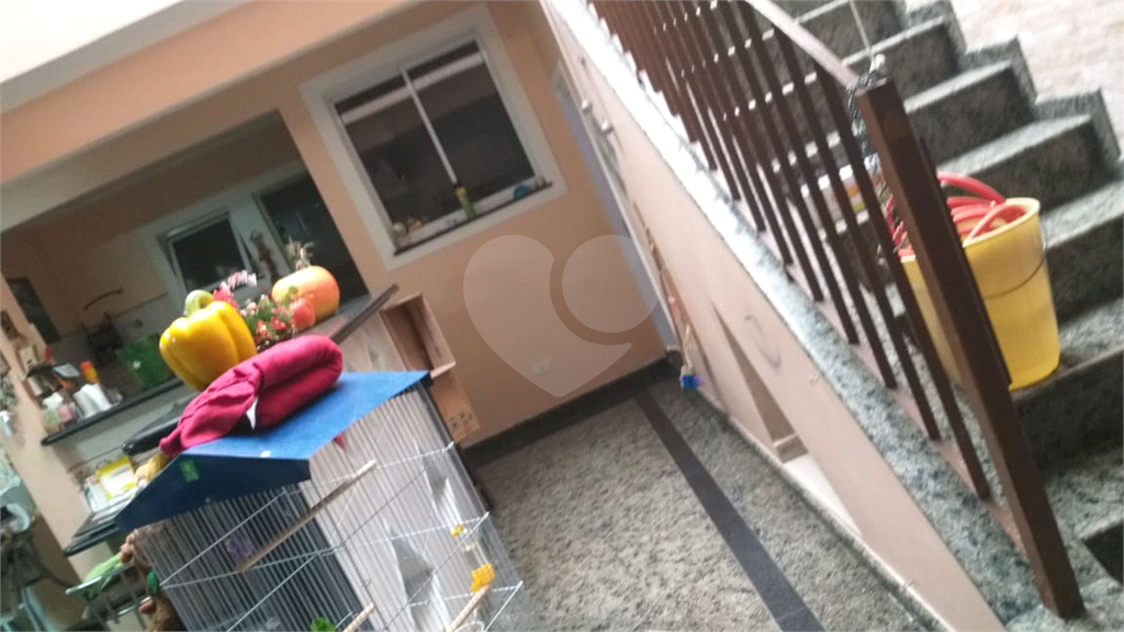 Belíssimo sobrado com 3 pavimentos , vale a pena conhecer 