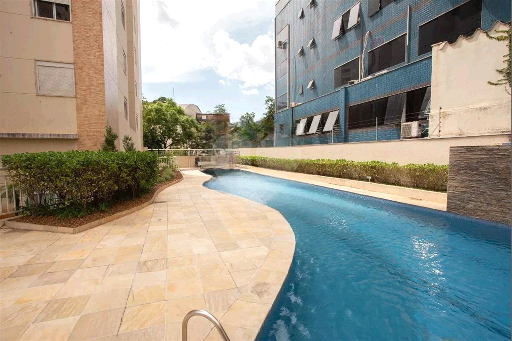 Amplo apto próximo da Av Braz Leme, com 3 dormitórios, sendo 2 suítes, 2 vagas, sacada Gourmet