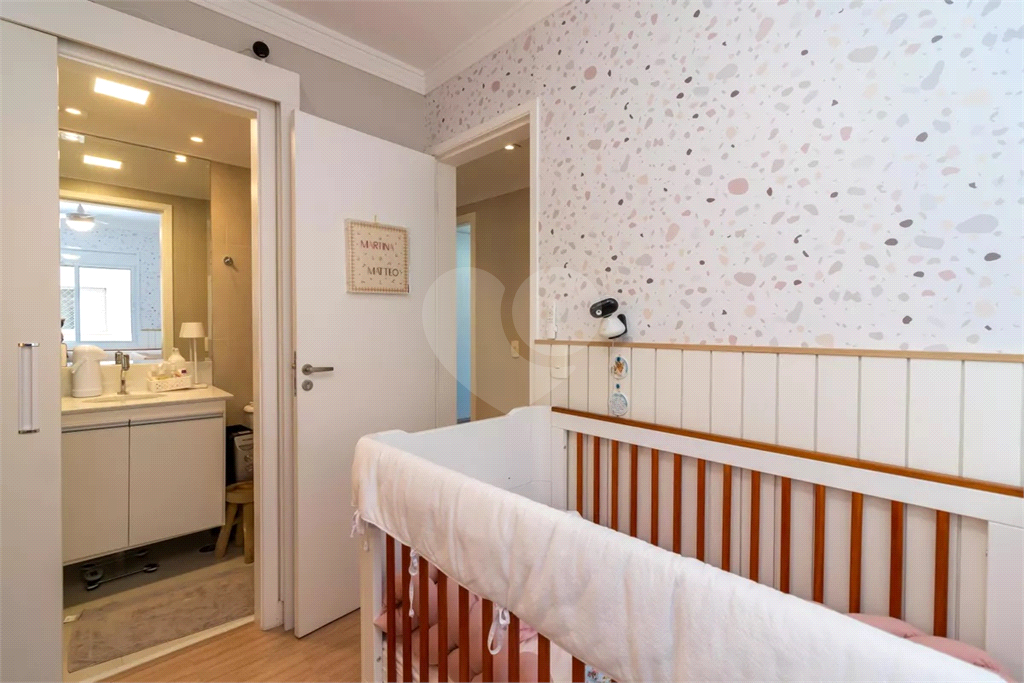 Amplo apto próximo da Av Braz Leme, com 3 dormitórios, sendo 2 suítes, 2 vagas, sacada Gourmet