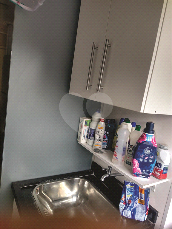 Apartamento de 2 dormitórios totalmente reformado e mobiliado NA REGIÃO DO TREMEMBÉ.