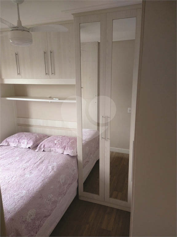 Apartamento de 2 dormitórios totalmente reformado e mobiliado NA REGIÃO DO TREMEMBÉ.