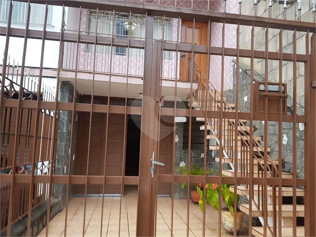 Sobrado à venda com 3 quartos, 140m² - Foto 11