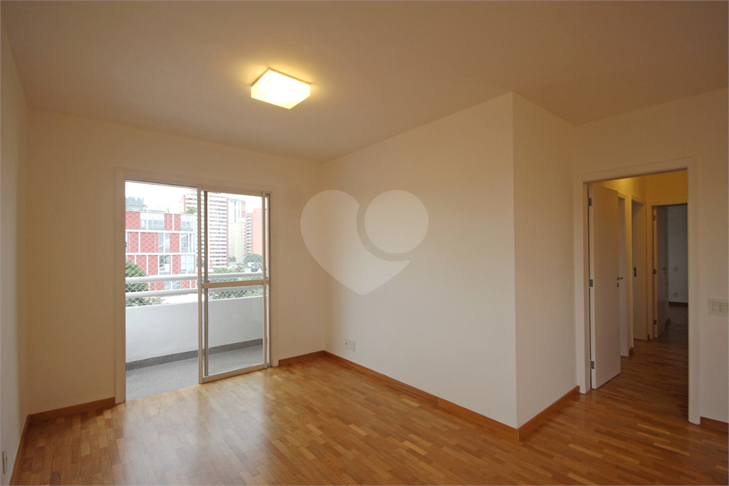 Oporunidade única - Cobertura duplex com piscina