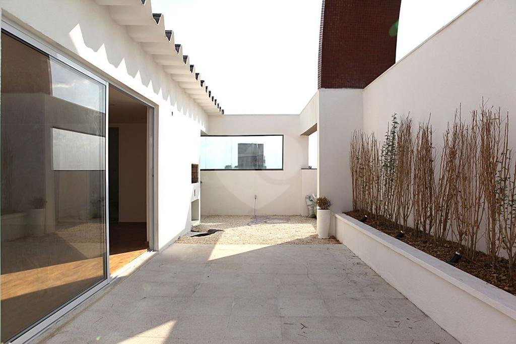 Oporunidade única - Cobertura duplex com piscina
