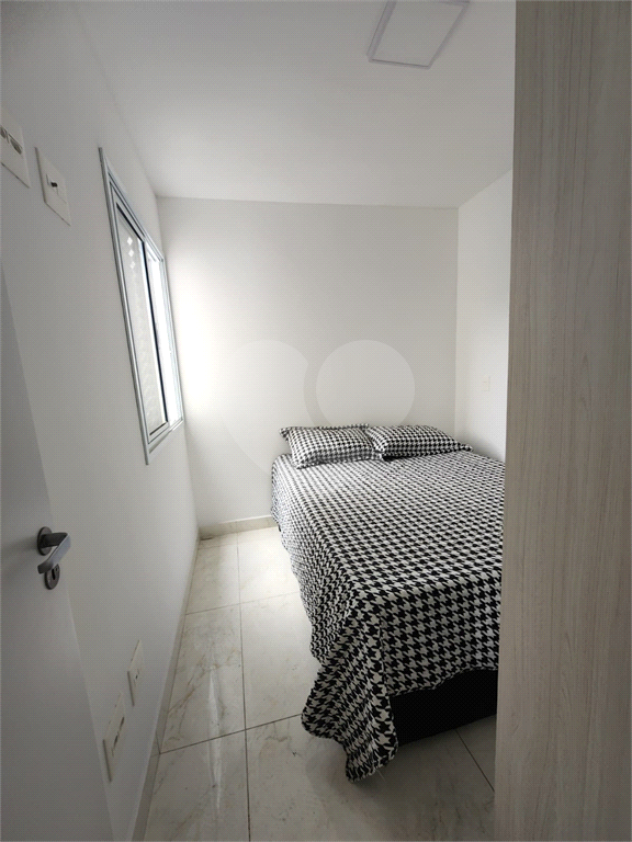 CONDOMÍNIO ESMERALDINO C/ VAGA - VENDE-SE - V.ISOLINA MAZZEI