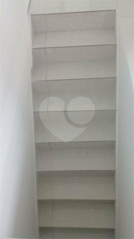 Casa Comercial em Lapa de Baixo