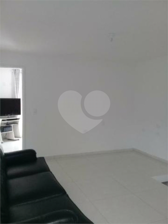 Casa Comercial em Lapa de Baixo