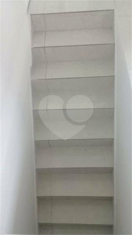 Casa Comercial em Lapa de Baixo