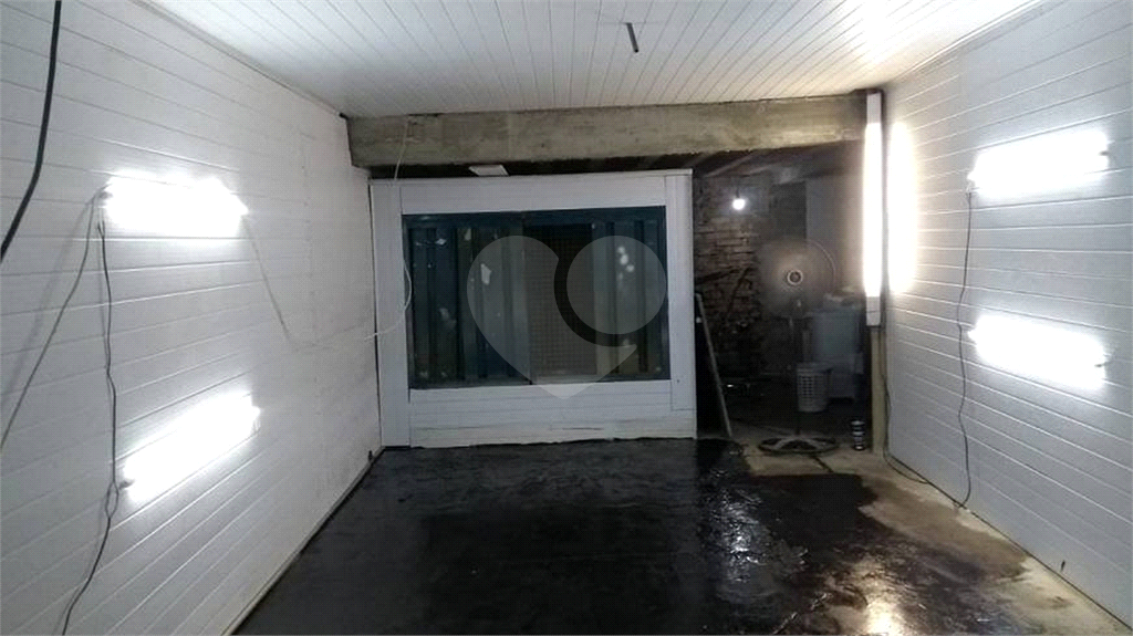 Casa Comercial em Lapa de Baixo