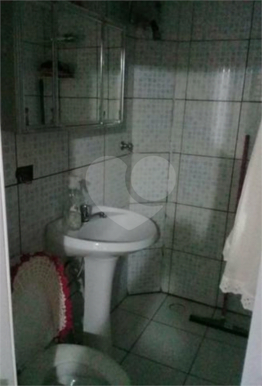 Casa Comercial em Lapa de Baixo