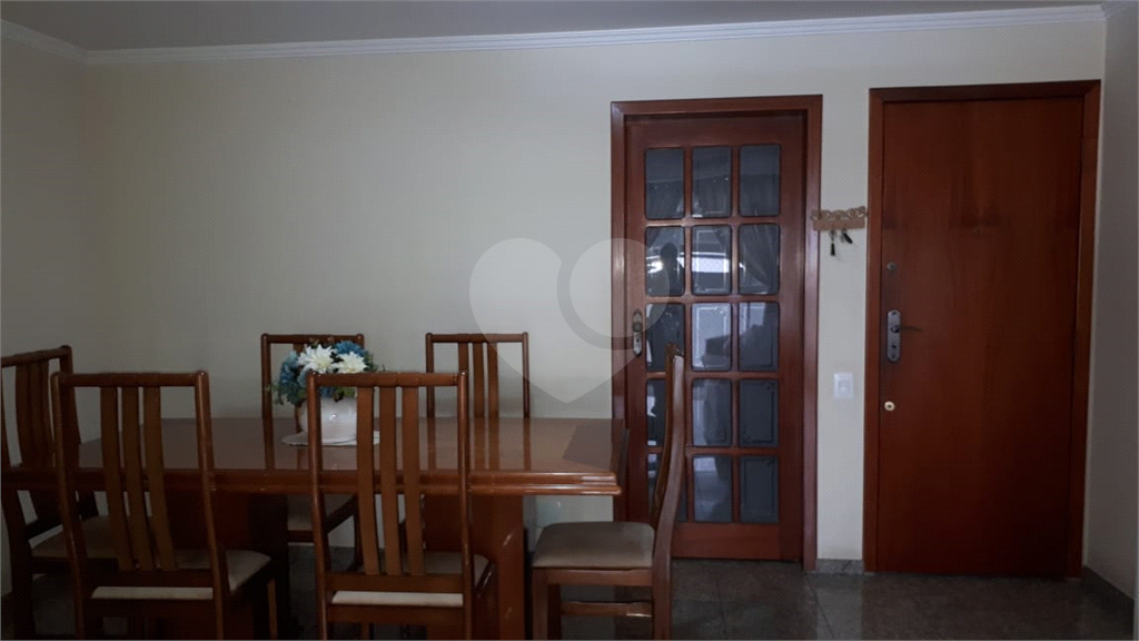 APARTAMENTO em SANTANA