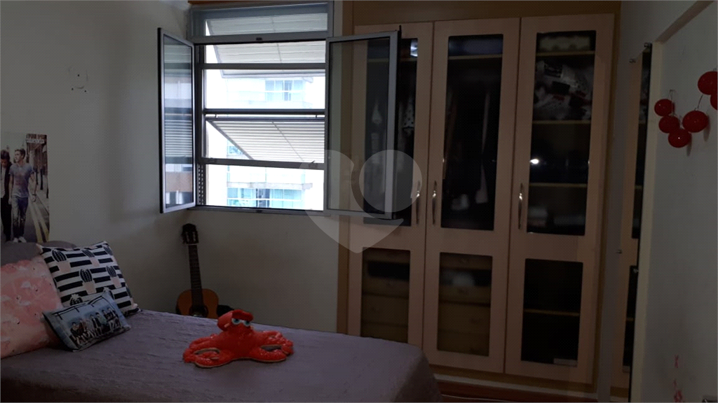 APARTAMENTO em SANTANA
