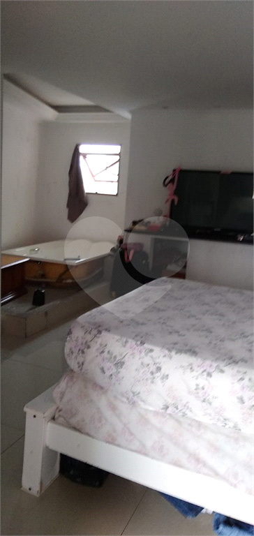 Excelente Sobrado Residencial no Parque Vitória por R$ 650.000,00